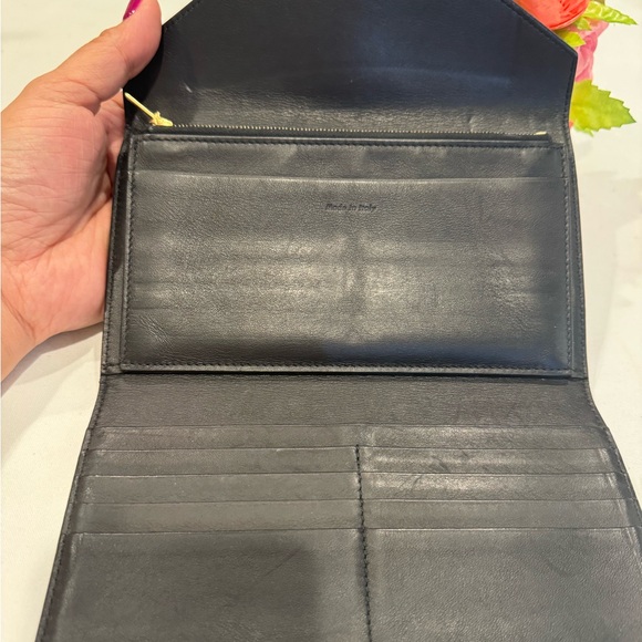 Authentic Celine trifold wallet - Picture 7 of 12